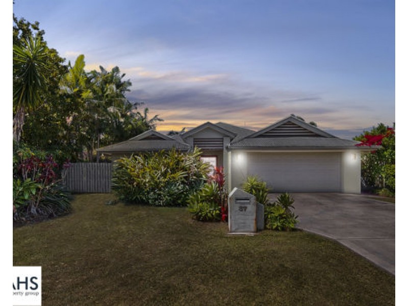 37 Rainbow Circuit, Coomera QLD 4209