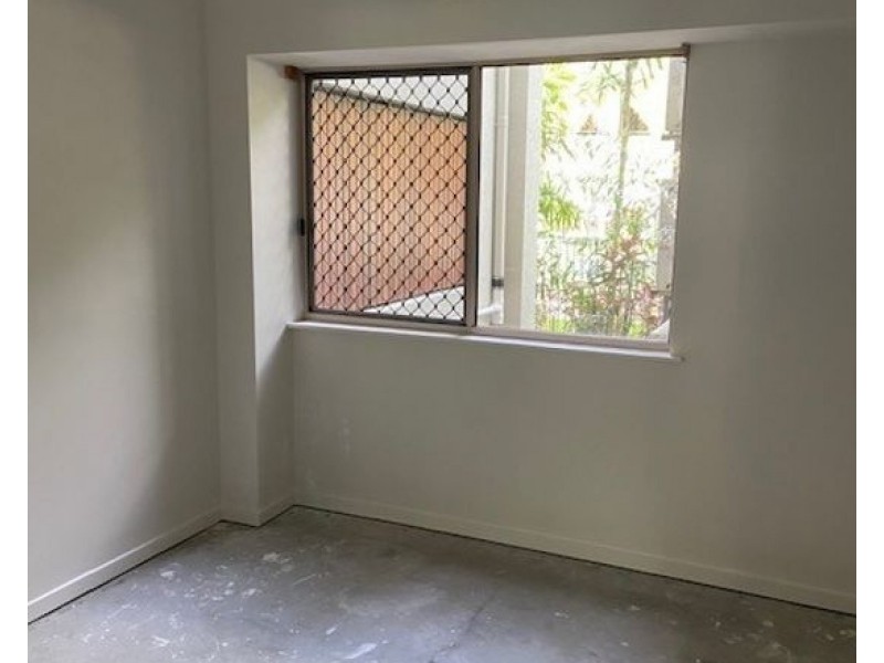 25 22-26 Clifton Road, Clifton Beach QLD 4879