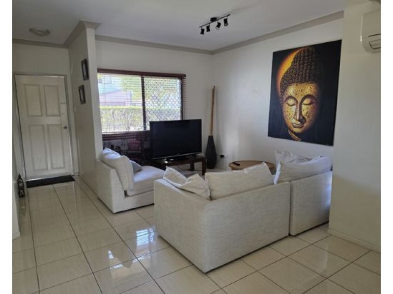 2 / 23a Ronmack St, Chermside QLD 4032