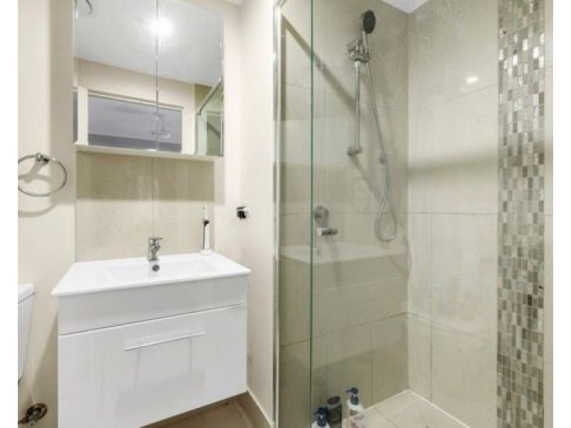 unit103 133 SCARBOROUGH STREET, Southport QLD 4215