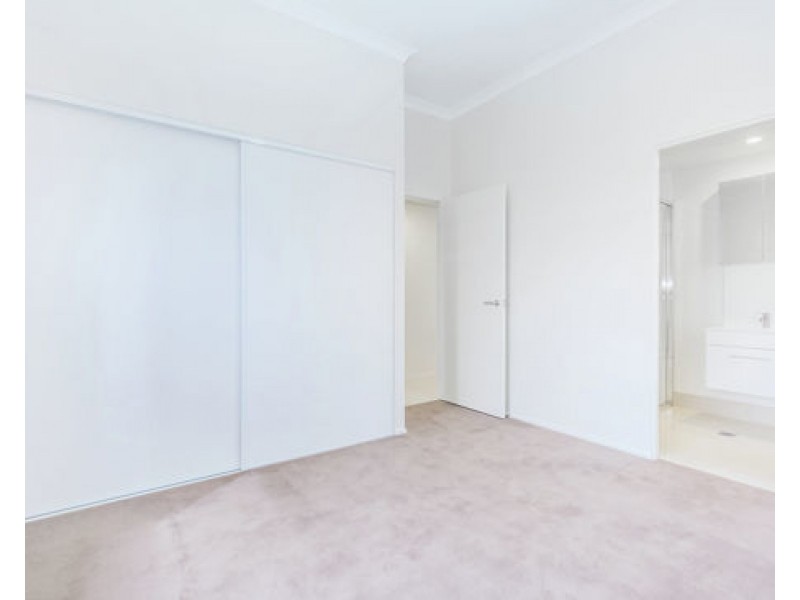 11 Norman Street, Southport QLD 4215