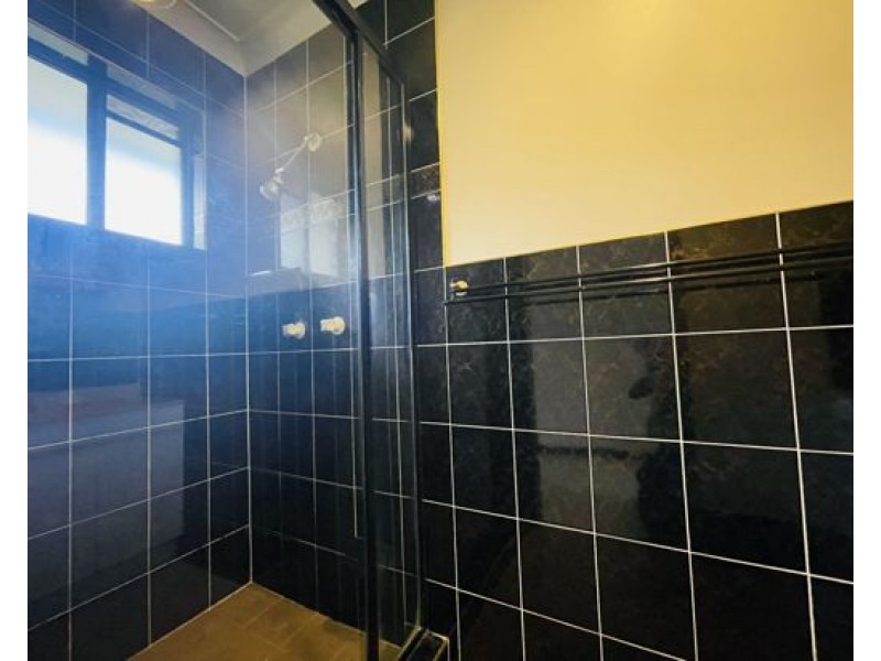 78 Rosia Rd, Park Ridge QLD 4125