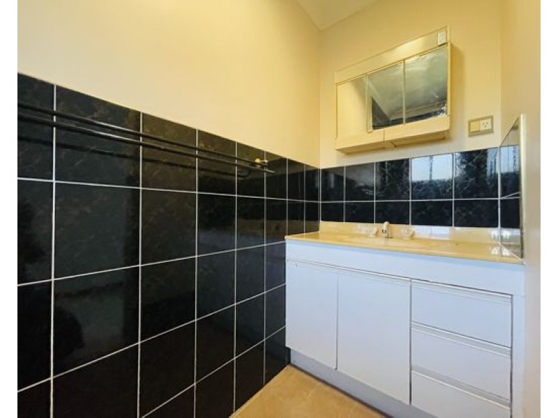 78 Rosia Rd, Park Ridge QLD 4125