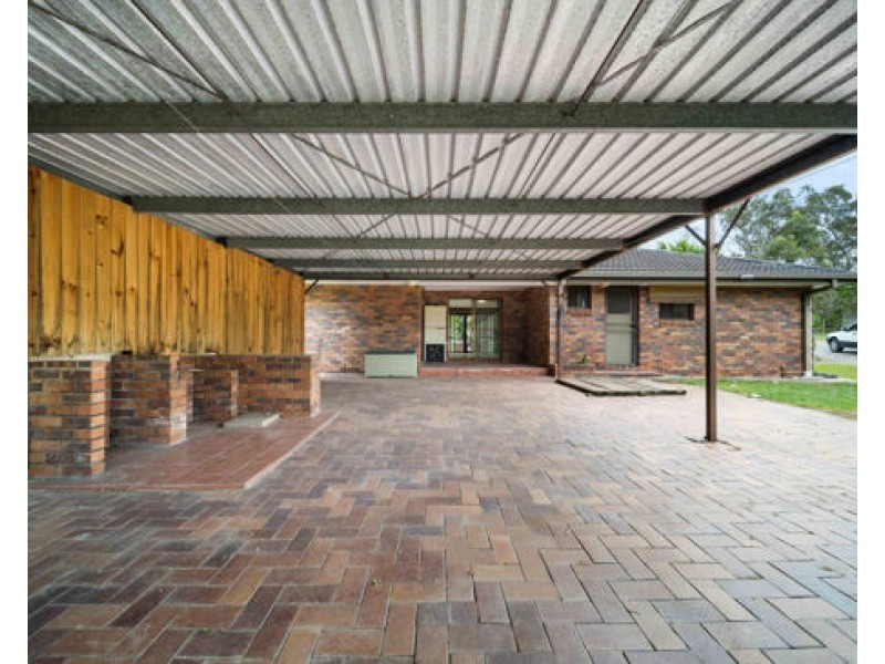 78 Rosia Rd, Park Ridge QLD 4125