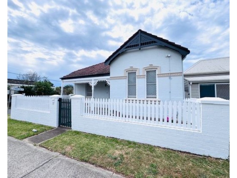 27 Burwood Road, Concord NSW 2137