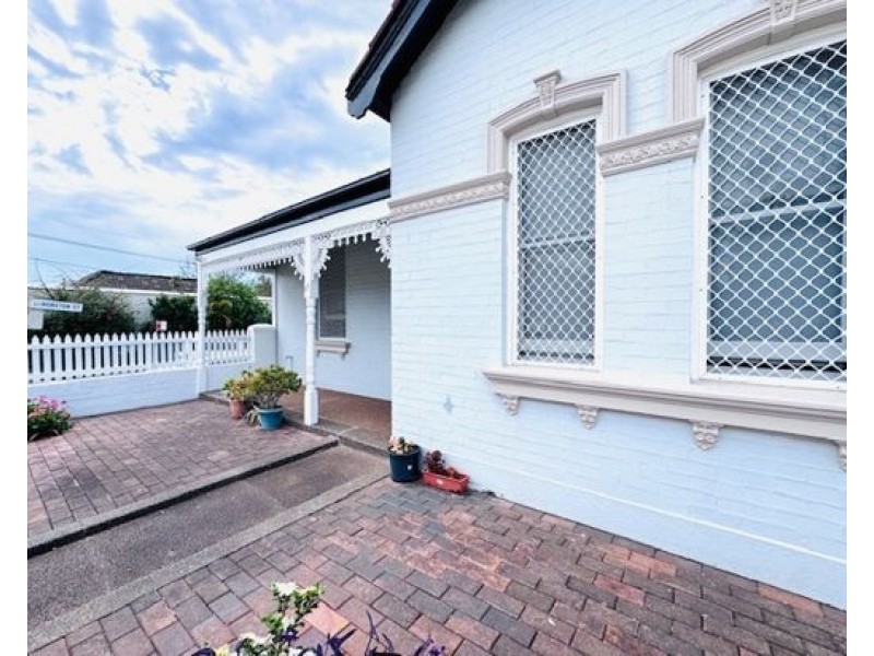 27 Burwood Road, Concord NSW 2137
