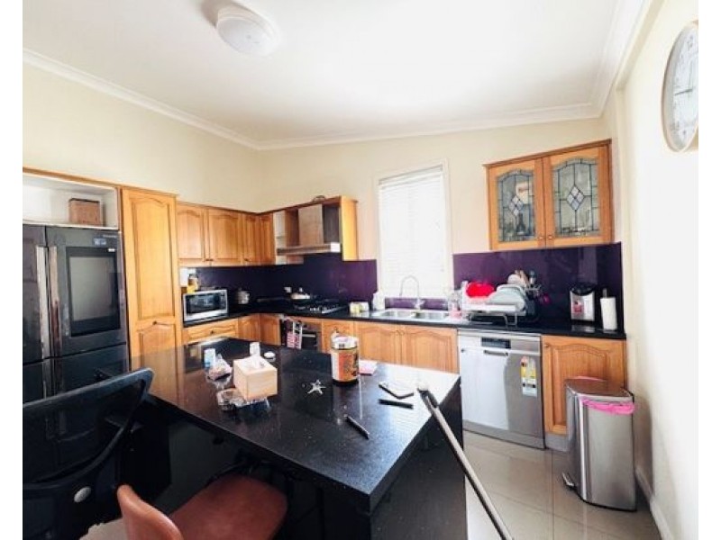 27 Burwood Road, Concord NSW 2137
