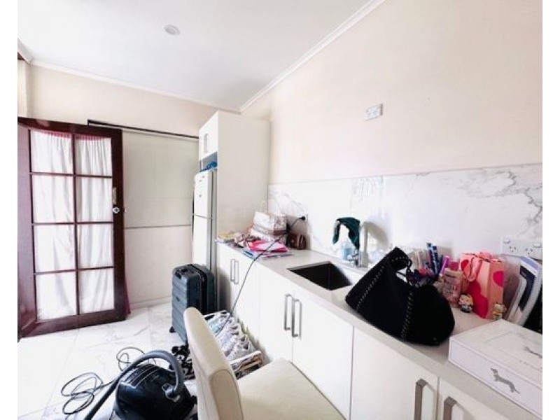 27 Burwood Road, Concord NSW 2137