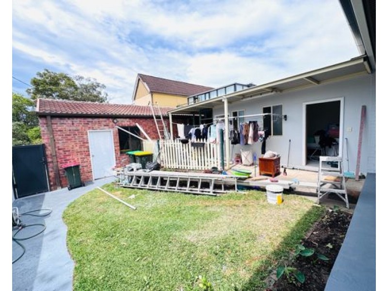27 Burwood Road, Concord NSW 2137