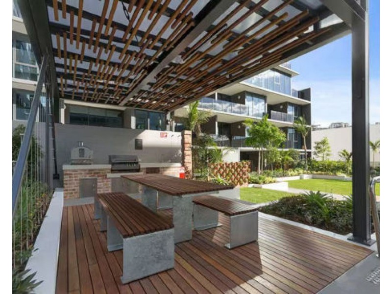 3064/36 EVELYN STREET, Newstead QLD 4006