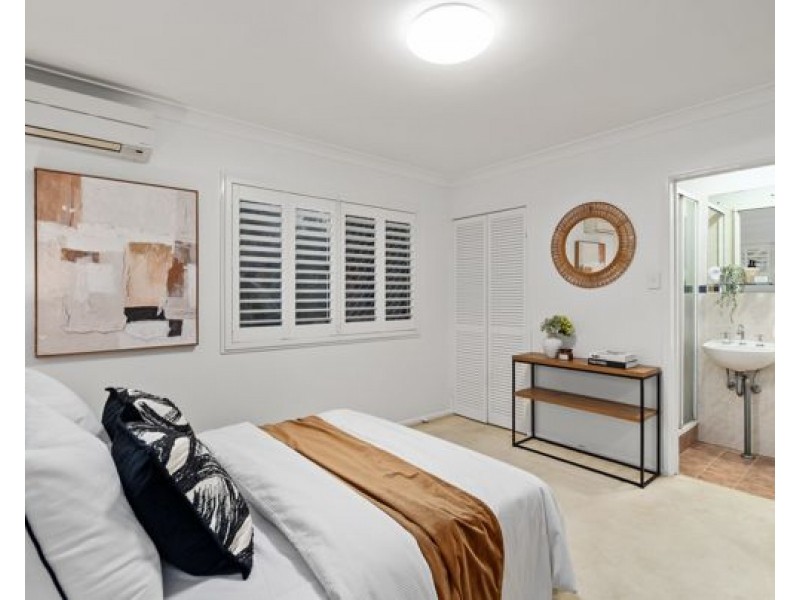 175 Gaynesford Street South, Holland Park West QLD 4121