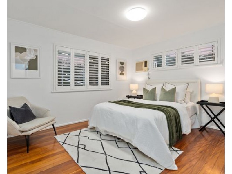 175 Gaynesford Street South, Holland Park West QLD 4121