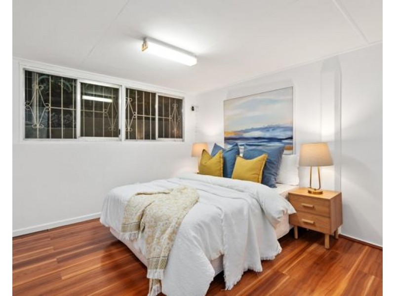 175 Gaynesford Street South, Holland Park West QLD 4121