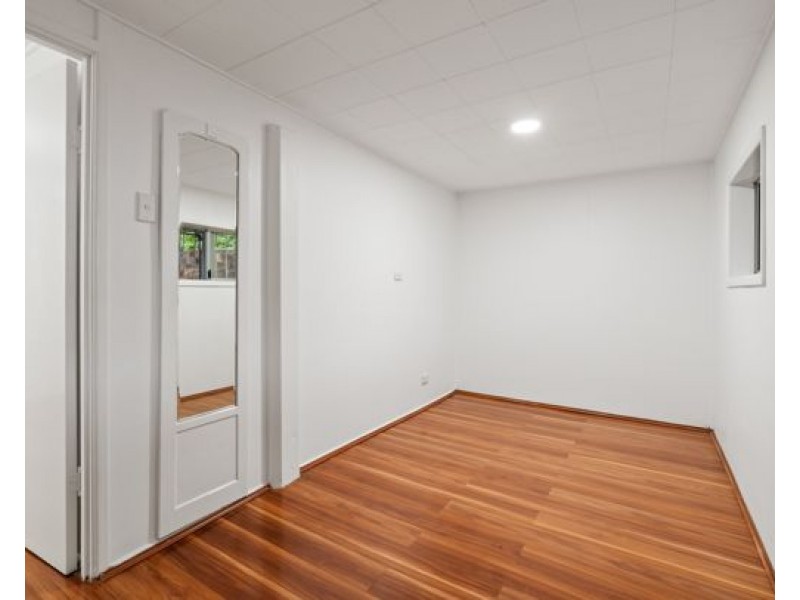 175 Gaynesford Street South, Holland Park West QLD 4121