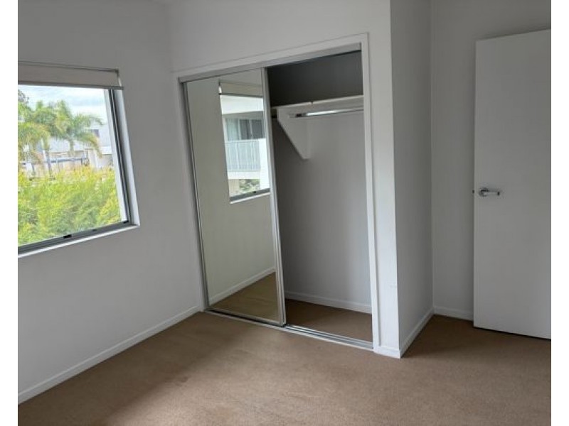 49/9 Houghton street, Petrie QLD 4502