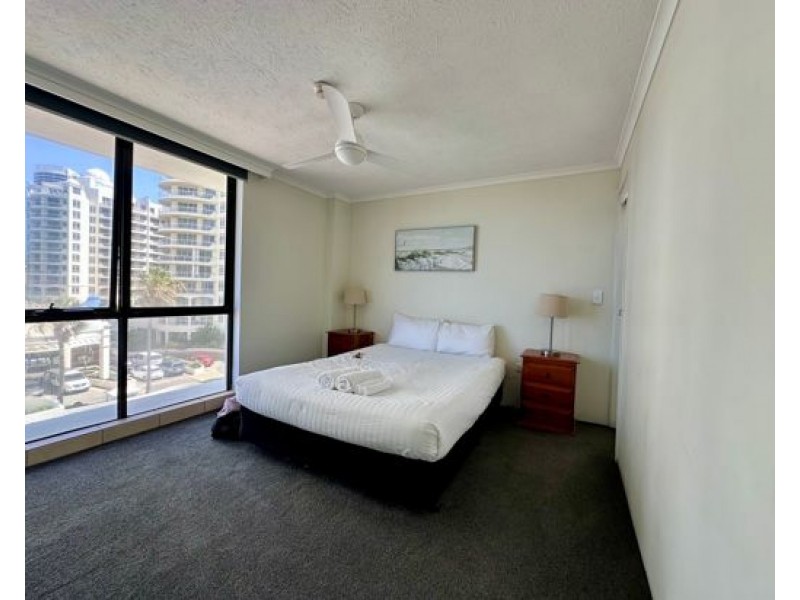 10/60-62 The Esplanade, Surfers Paradise QLD 4217