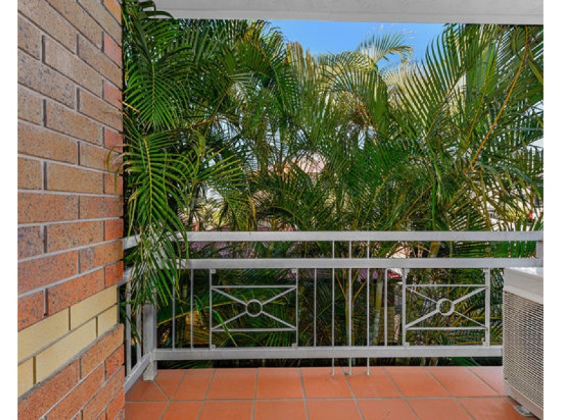 7/2 Surrey Street, Nundah QLD 4012