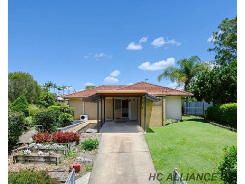 1 GAZANIA STREET, Kingston QLD 4114