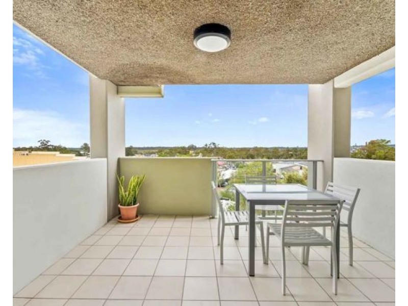 1302 111 Lindfield Road,, Helensvale QLD 4212