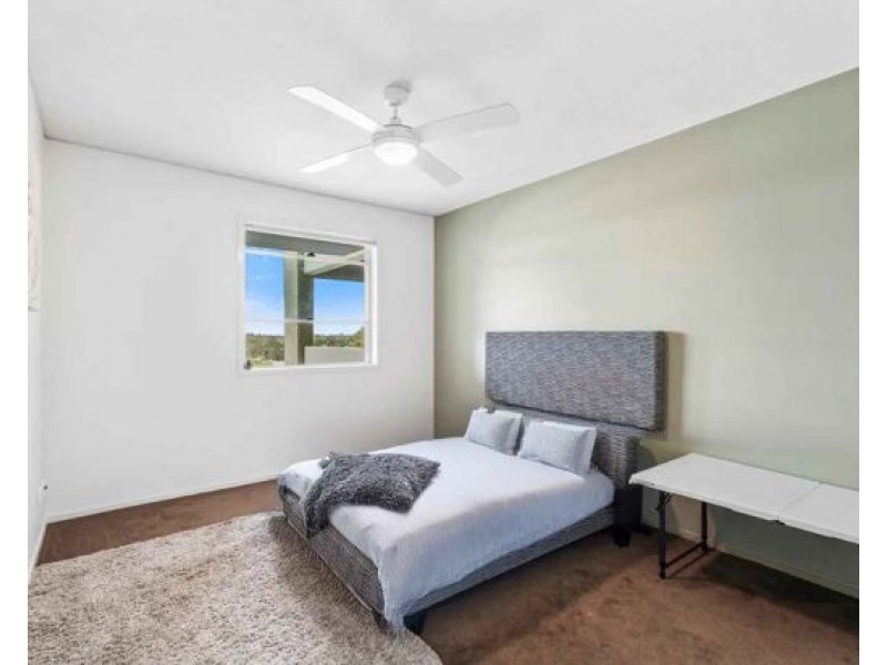 1302 111 Lindfield Road,, Helensvale QLD 4212