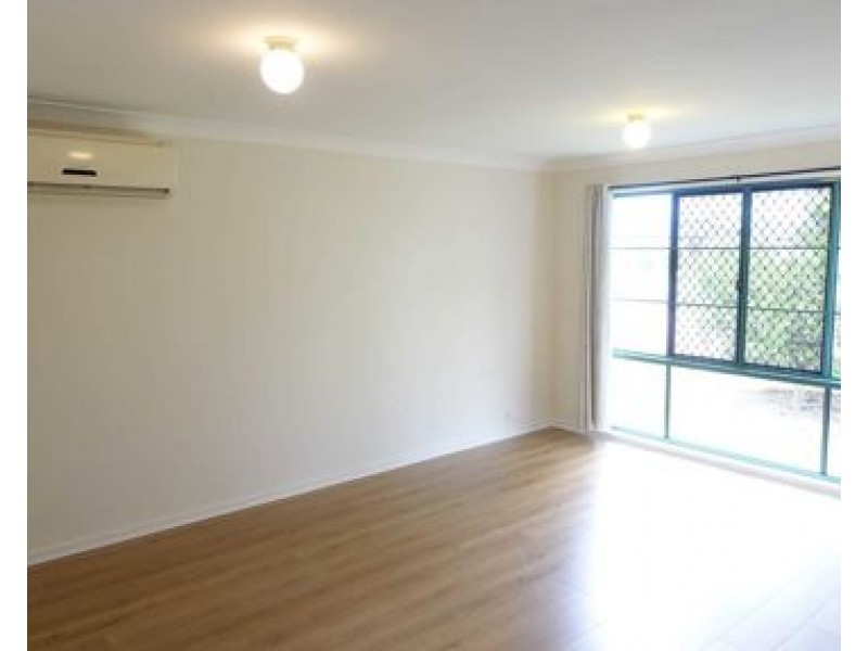 1 Hampshire Ct, Calamvale QLD 4116