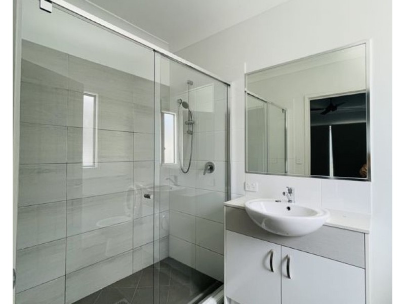 25 Major Drive, Rochedale QLD 4123