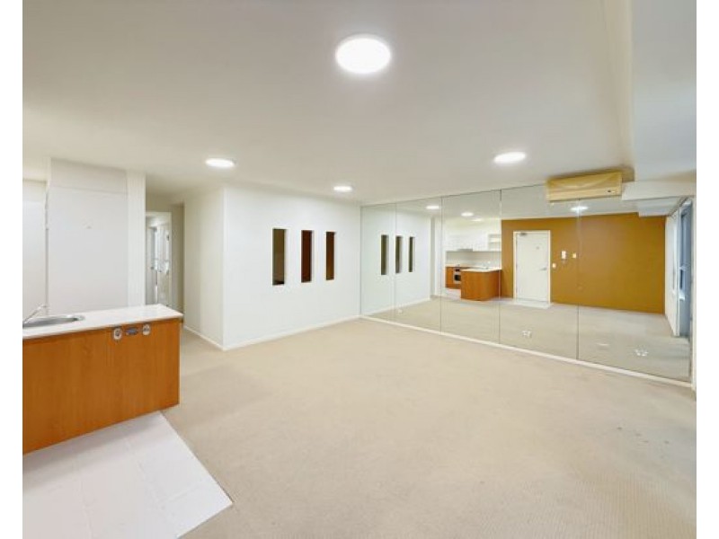 Unit 25/13-23 Bright Avenue, Labrador QLD 4215