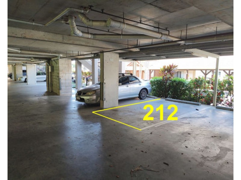 212 2-8 Rigg Street, Woree QLD 4868