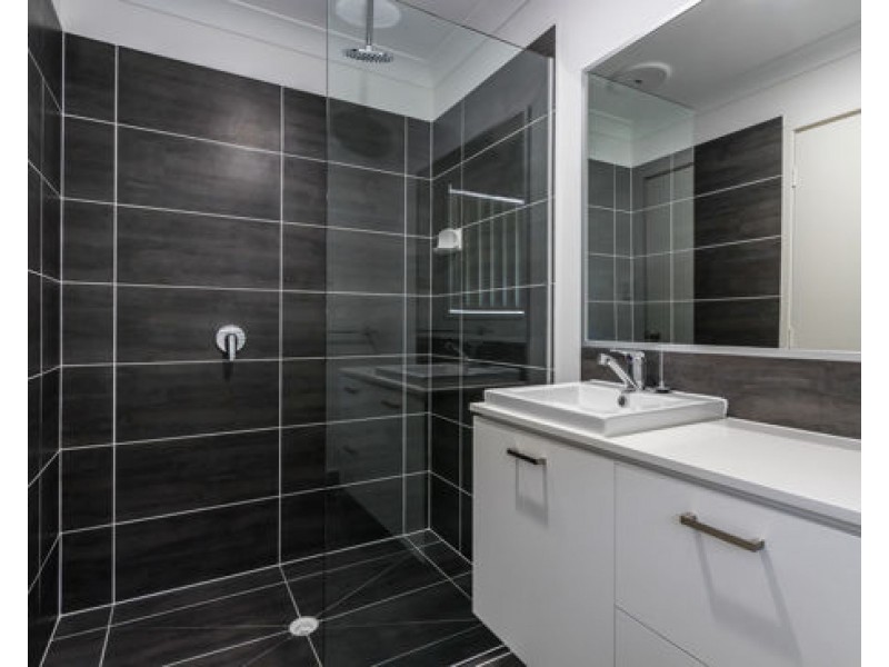 58 6-44 CLEARWATER ST QLD 4205, Bethania QLD 4205