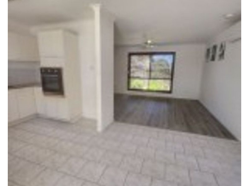 35 Erin Dr,, Browns Plains QLD 4118
