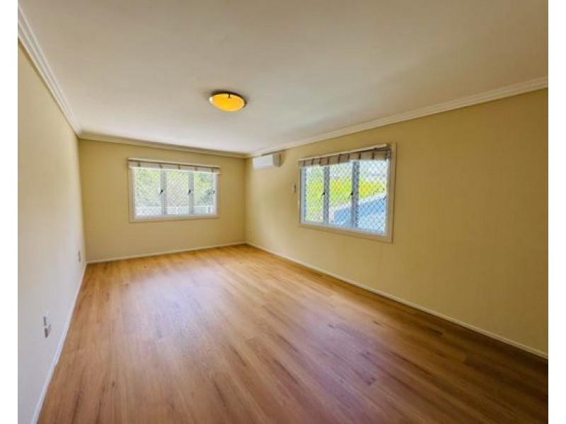 3/104 Eugaree Street, Southport QLD 4215