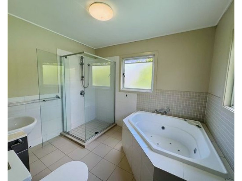 3/104 Eugaree Street, Southport QLD 4215