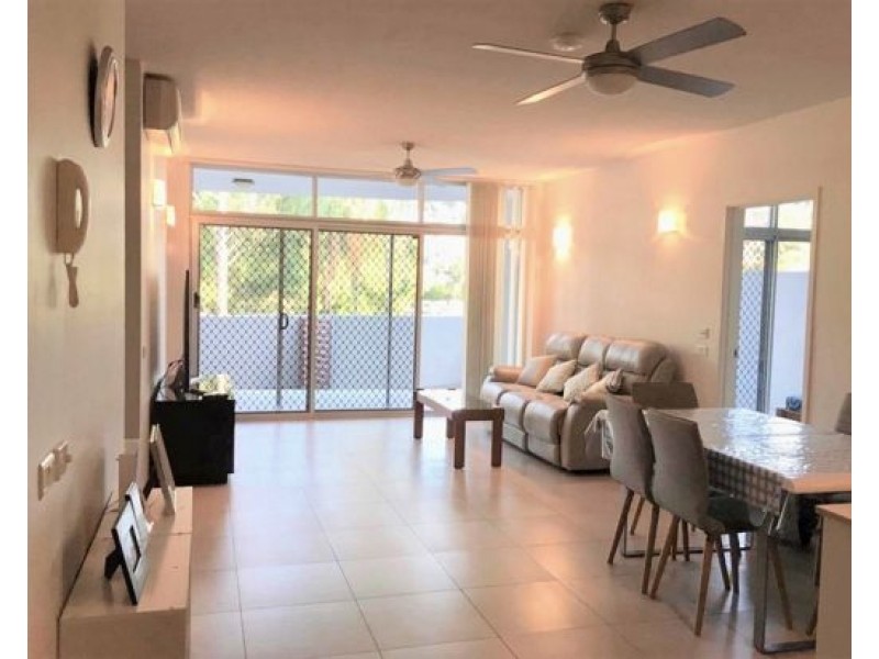2/2 Campbell Street, Toowong QLD 4066