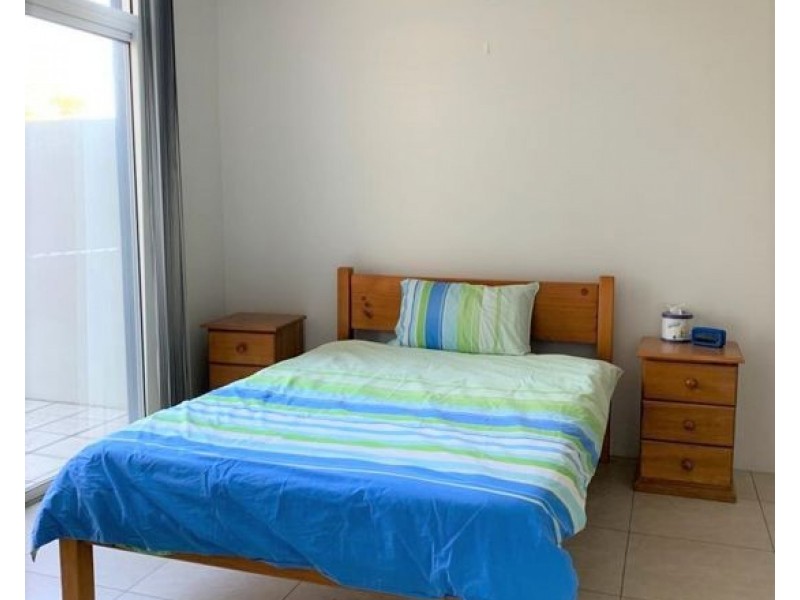 2/2 Campbell Street, Toowong QLD 4066