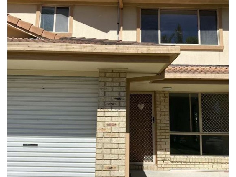 U105/170 Central Street, Labrador, Labrador QLD 4215