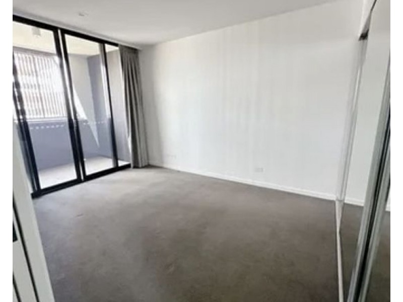 604/19 Deshon Street, Woolloongabba QLD 4102