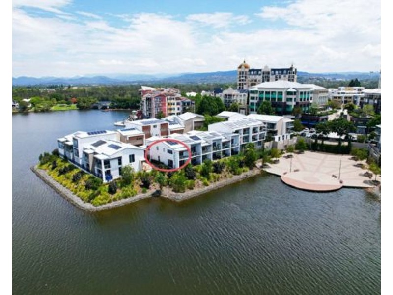 17/3028 The Boulevard, Carrara QLD 4211
