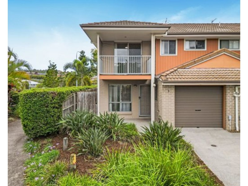 5 /131 McAuley Parade, Pacific Pines QLD 4211