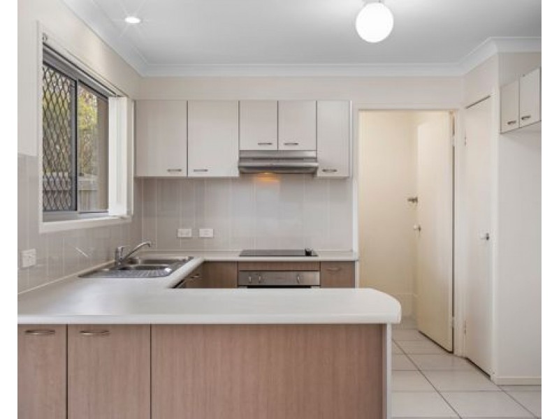 5 /131 McAuley Parade, Pacific Pines QLD 4211