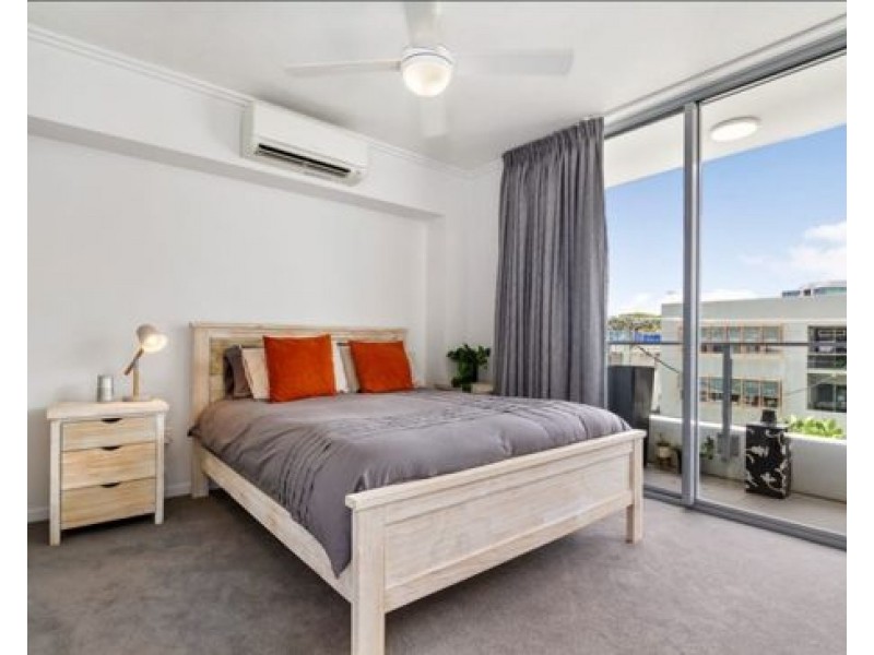 Fully Furnished Lot101/25 Walsh St, Milton QLD 4064