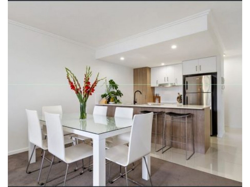 Fully Furnished Lot101/25 Walsh St, Milton QLD 4064