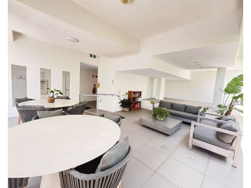 Fully Furnished Lot101/25 Walsh St, Milton QLD 4064