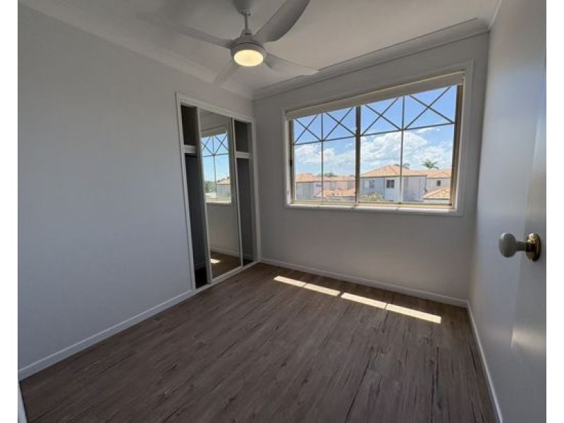 22/22 Dasyure Place, Wynnum West QLD 4178