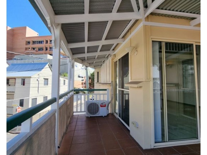 58 Berry Street, Spring Hill QLD 4000