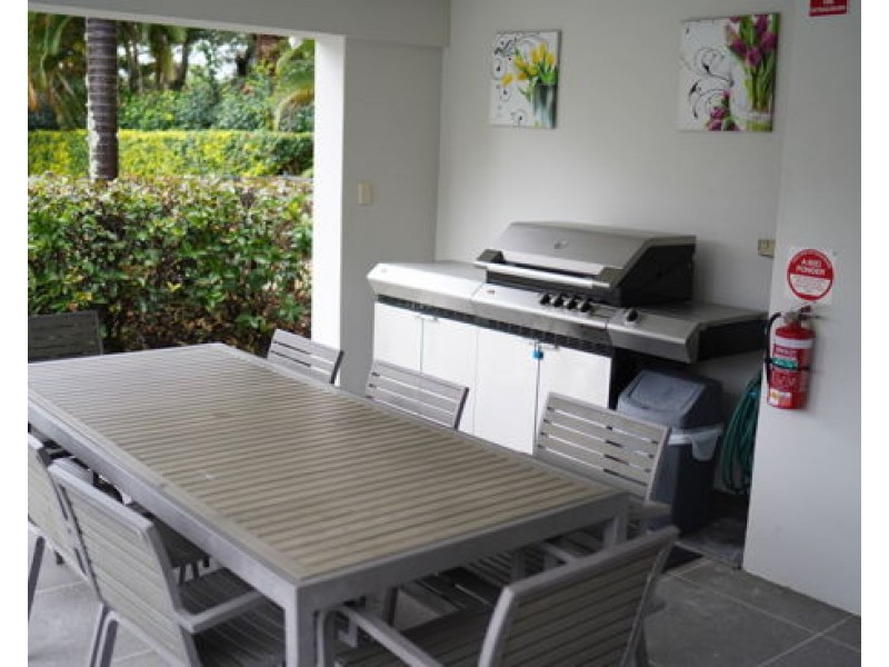 U66 88-98 Limetree Parade, Runaway Bay QLD 4216