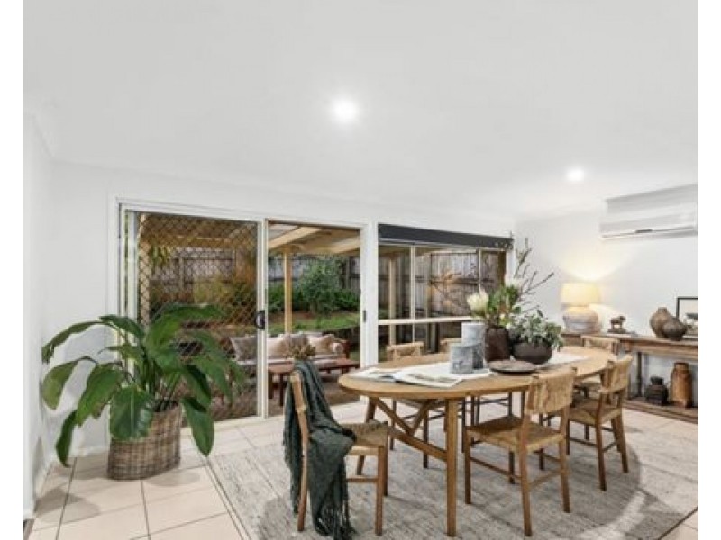 34 Moran Crescent, Forest Lake QLD 4078