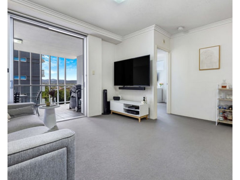 2201 / 3 Main Street, Varsity Lakes QLD 4227