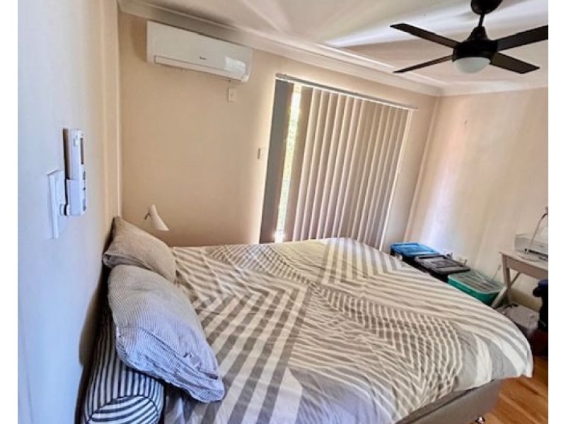 Unit 27/28 Coora Street, Wishart QLD 4122
