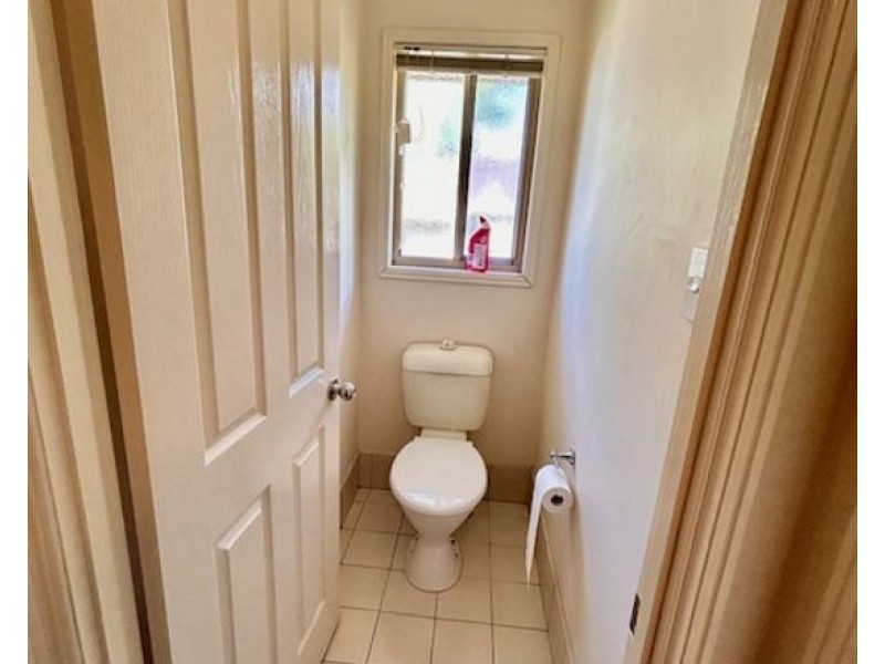 Unit 27/28 Coora Street, Wishart QLD 4122