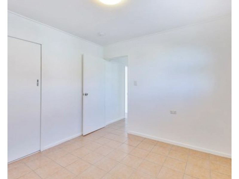 6/144 Frank St, Labrador QLD 4215